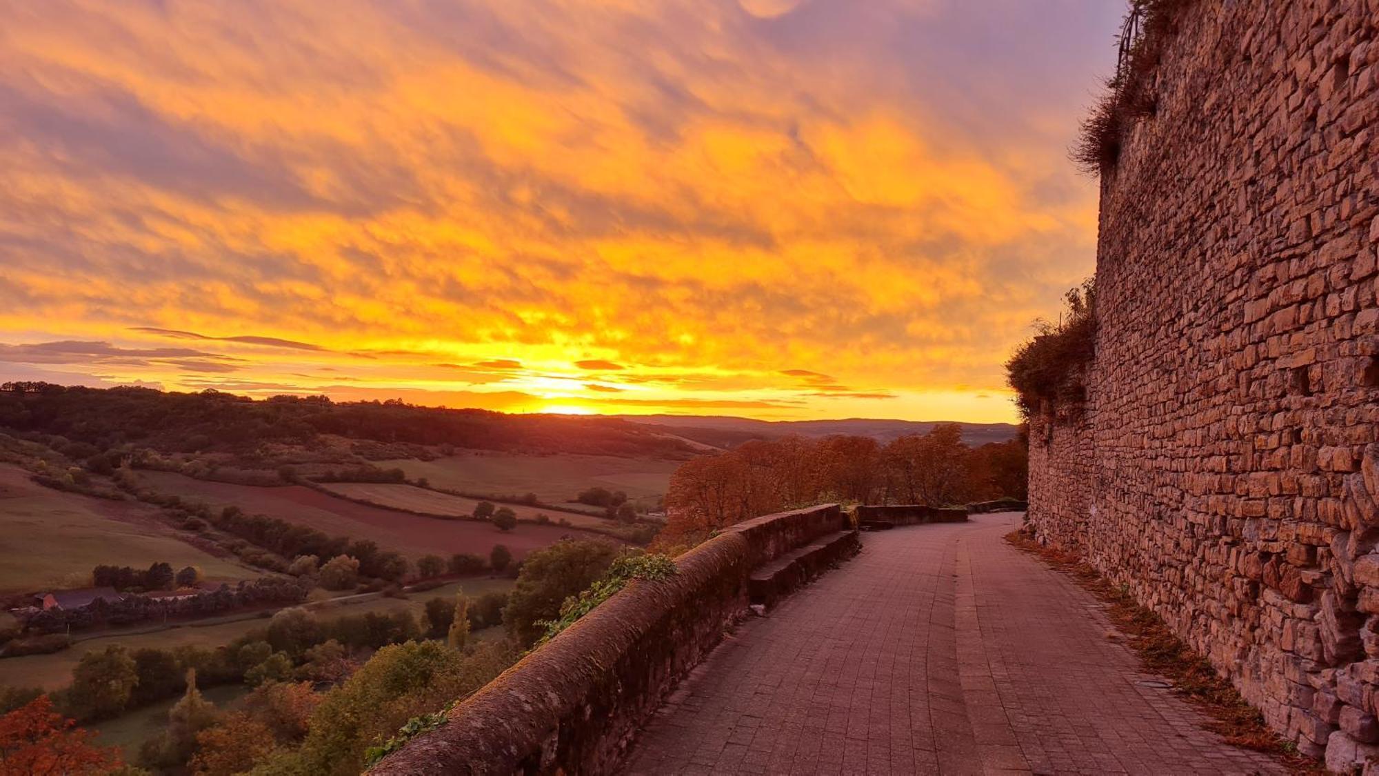 La Maison Bakea Hotel Cordes-sur-Ciel Buitenkant foto